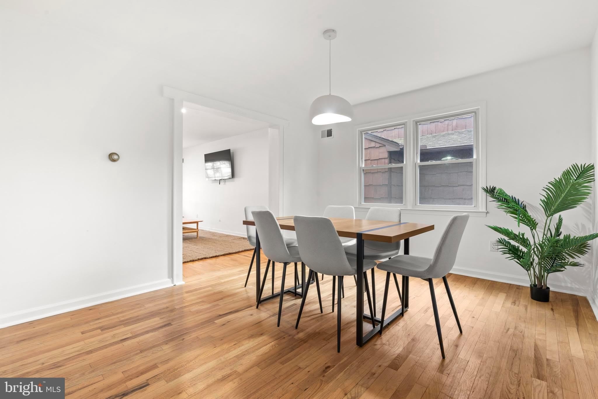 282 CLERMONT Terrace – photo 5