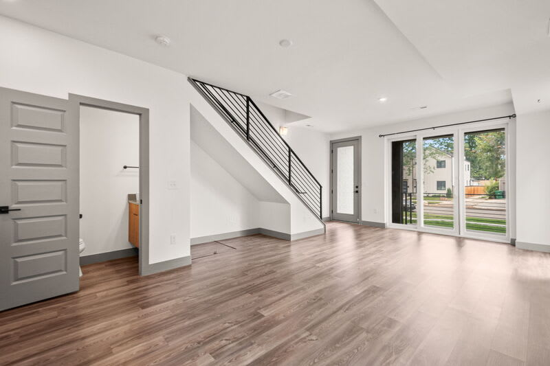 1573 N King Street – photo 4