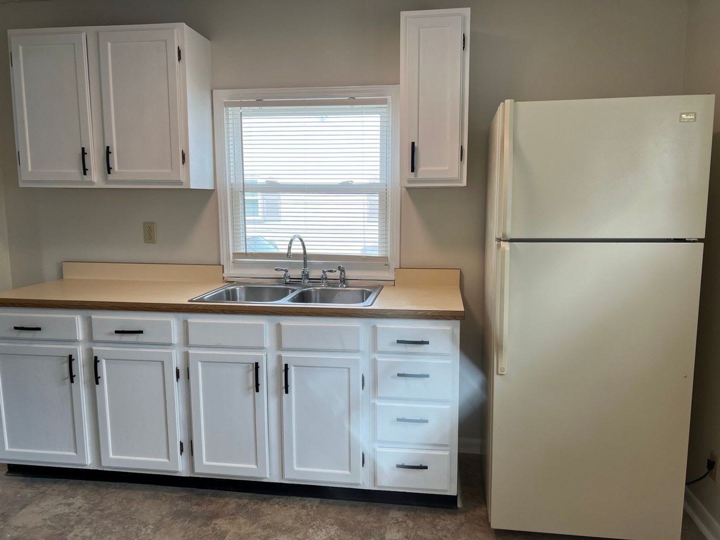 3 Bedroom House – photo 2