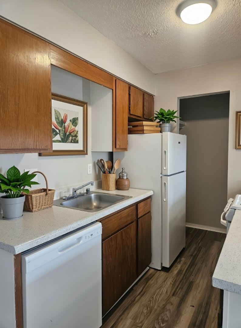 Meadow Lake Apartments – photo 4
