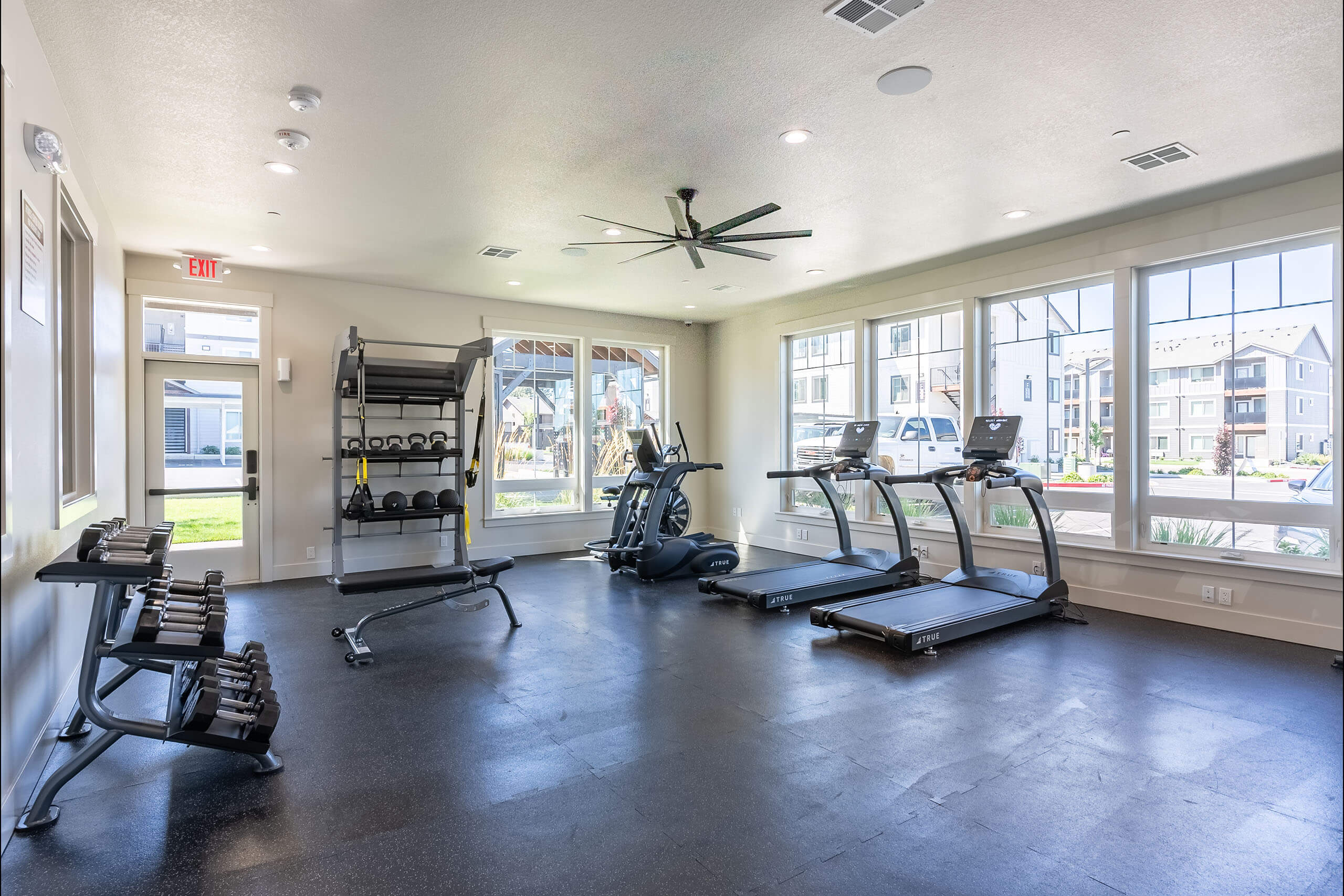 Cascade Place Apartment Homes – photo 5