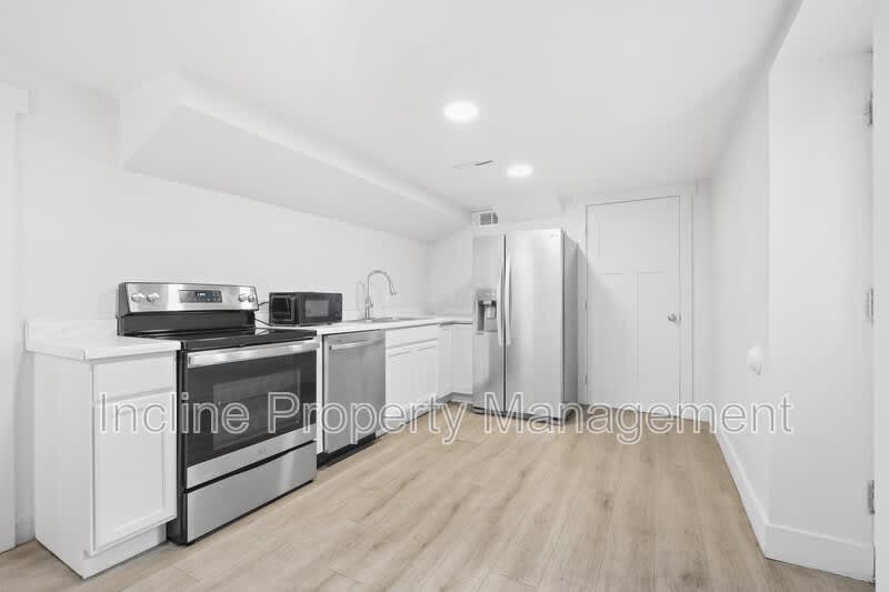 31 W 100 N – photo 2