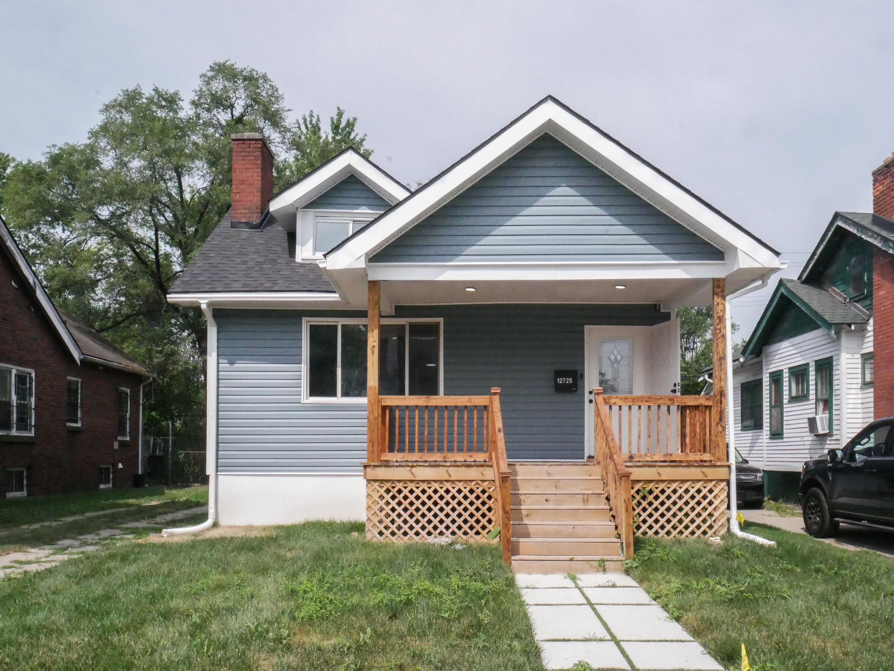12725 Kentucky Street – photo 1