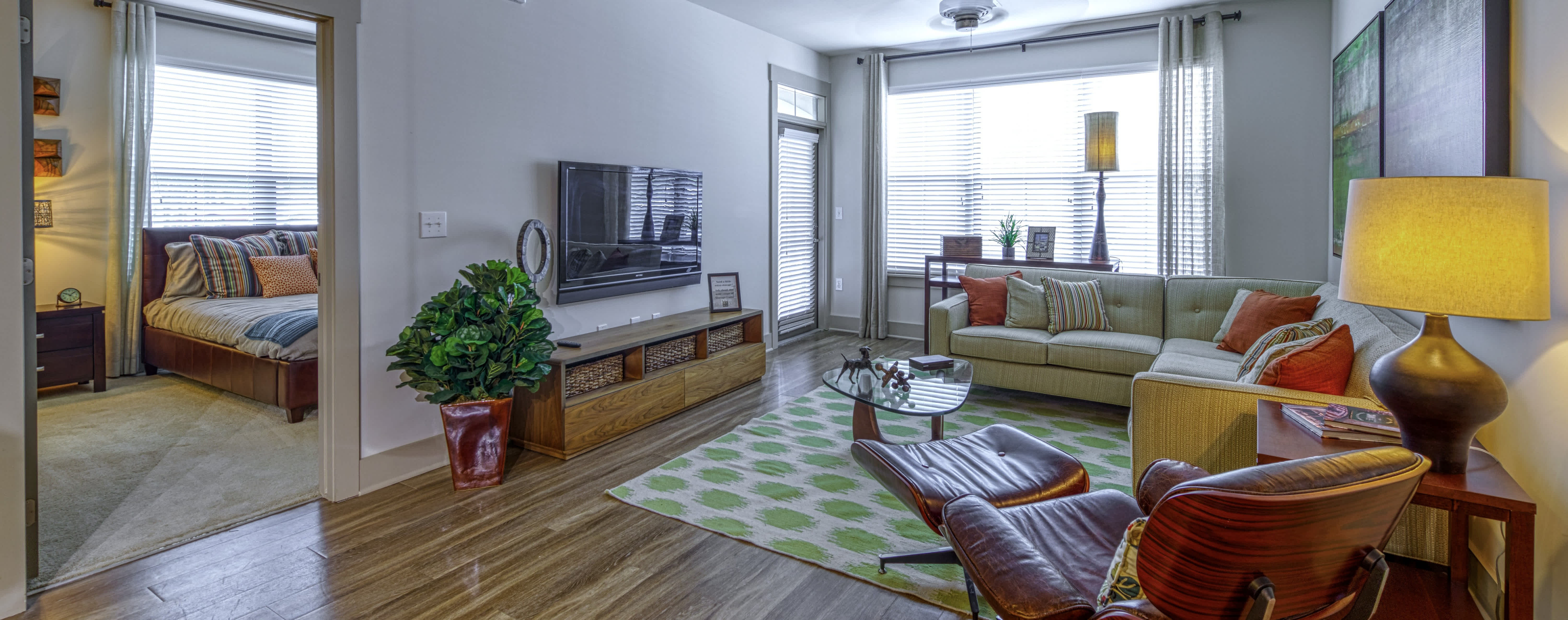 4700 Colonnade – photo 2