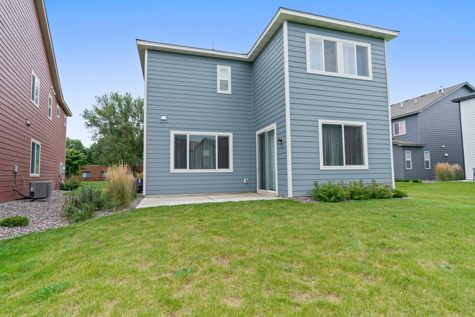 9904 Avocet St NW – photo 2