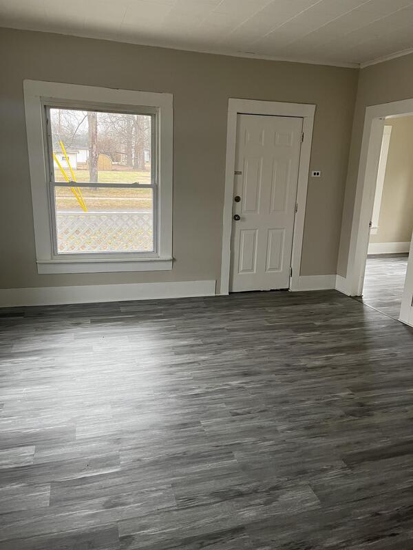 617 East Broadway Boulevard – photo 4