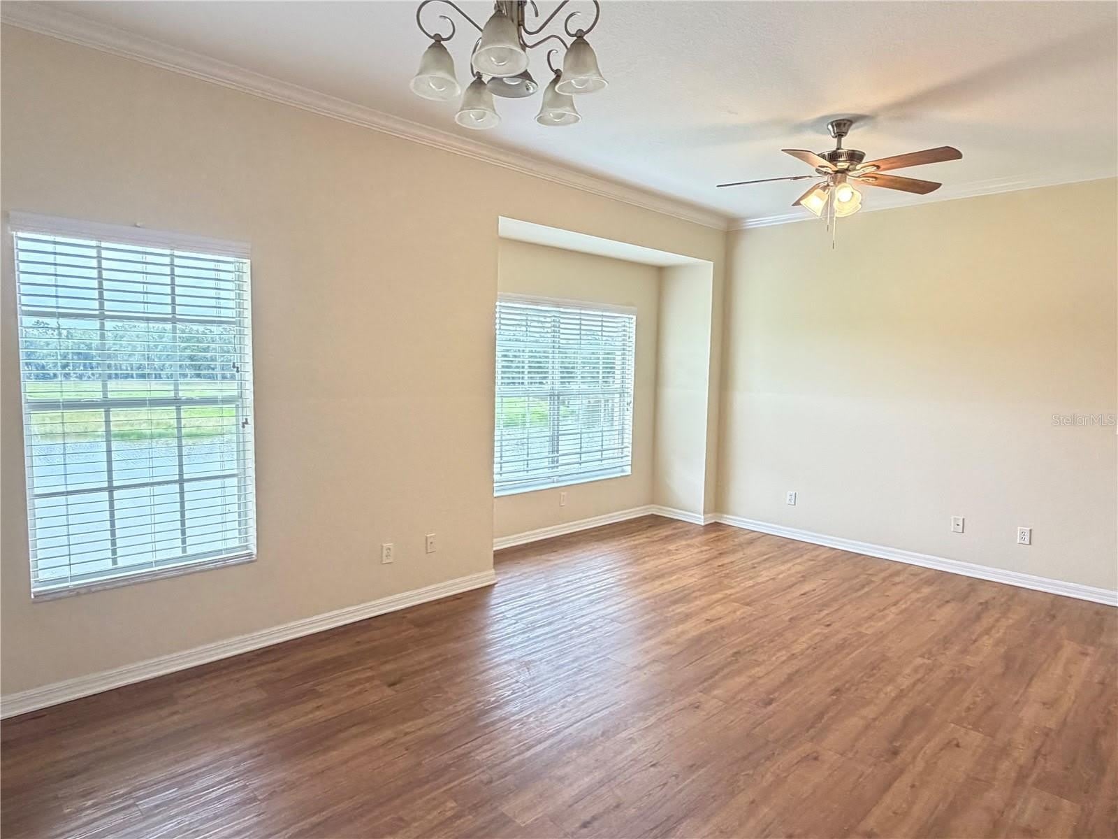 407 EAGLE POND Drive – photo 2