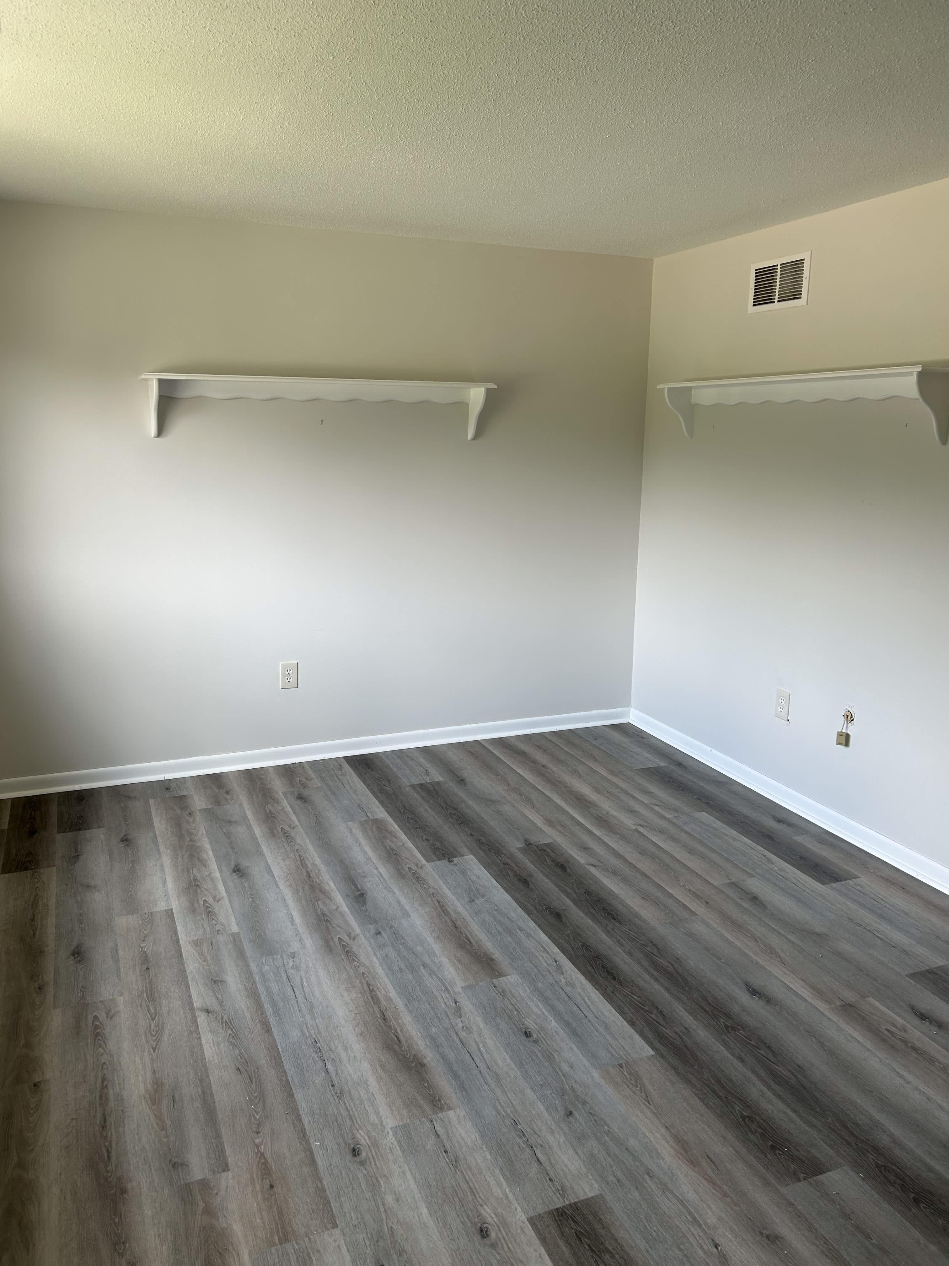 124 Skyview Dr – photo 4