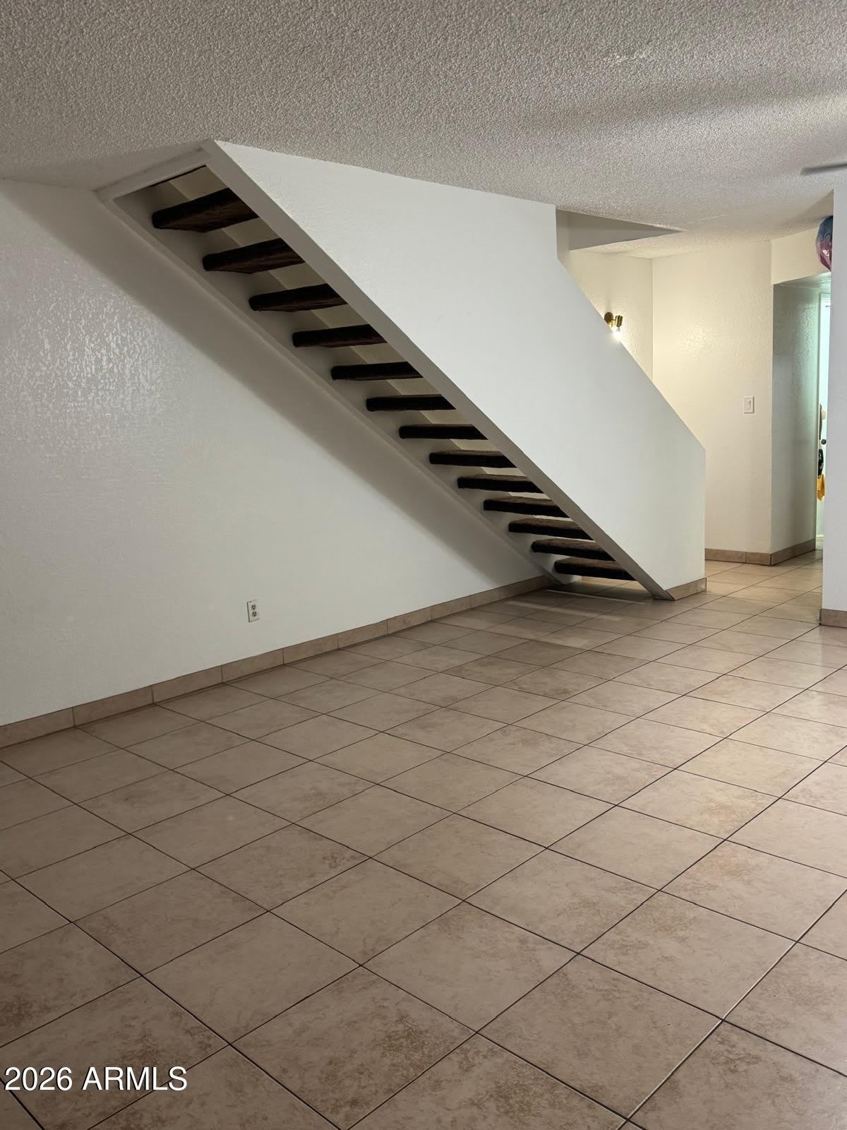 1545 E SAHUARO Drive – photo 3