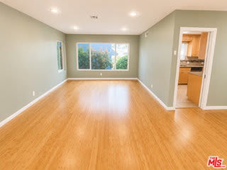 447 South Palm Drive – photo 3