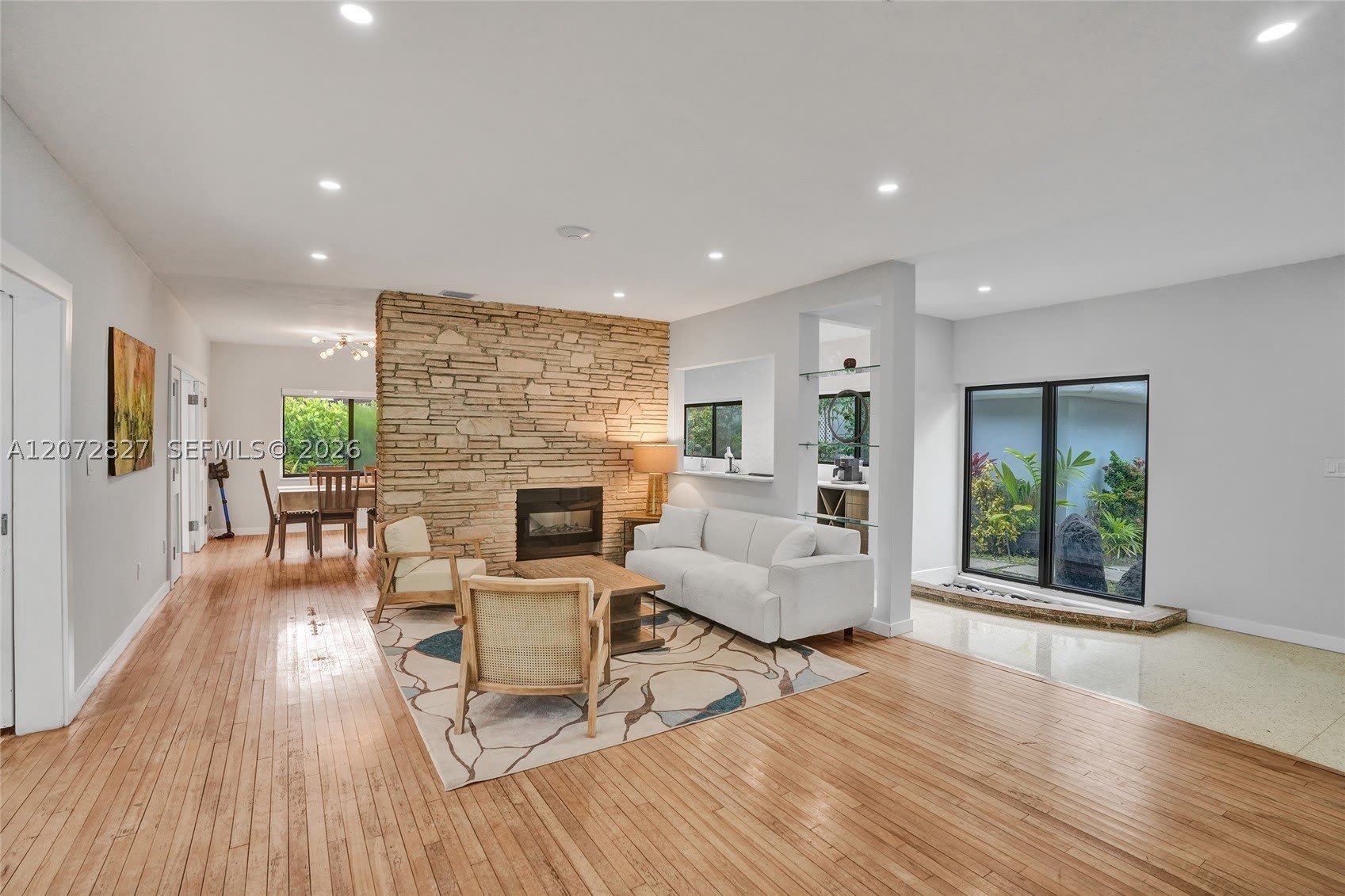 1064 NE 97th St – photo 3