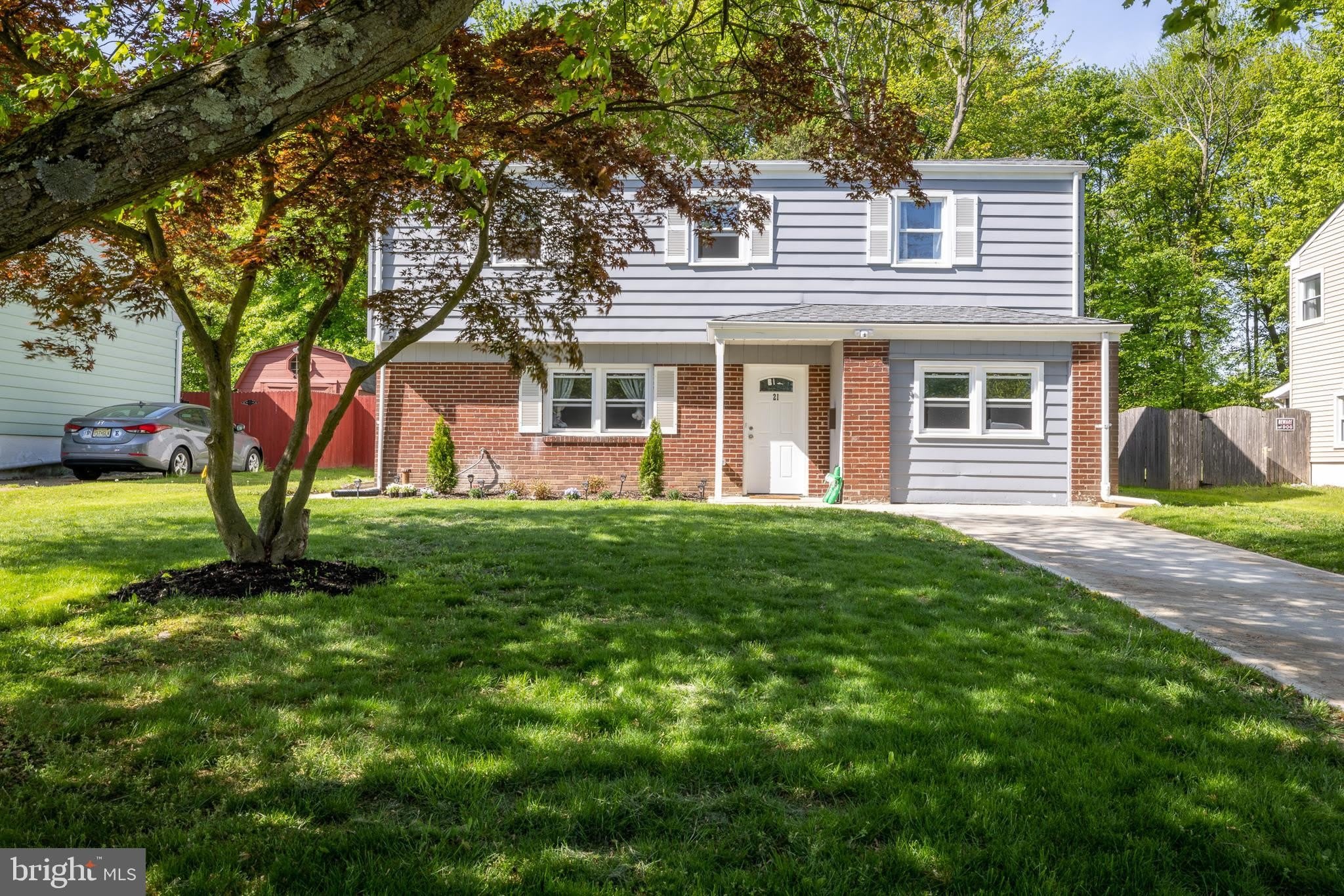 21 DIXMONT Avenue – photo 2