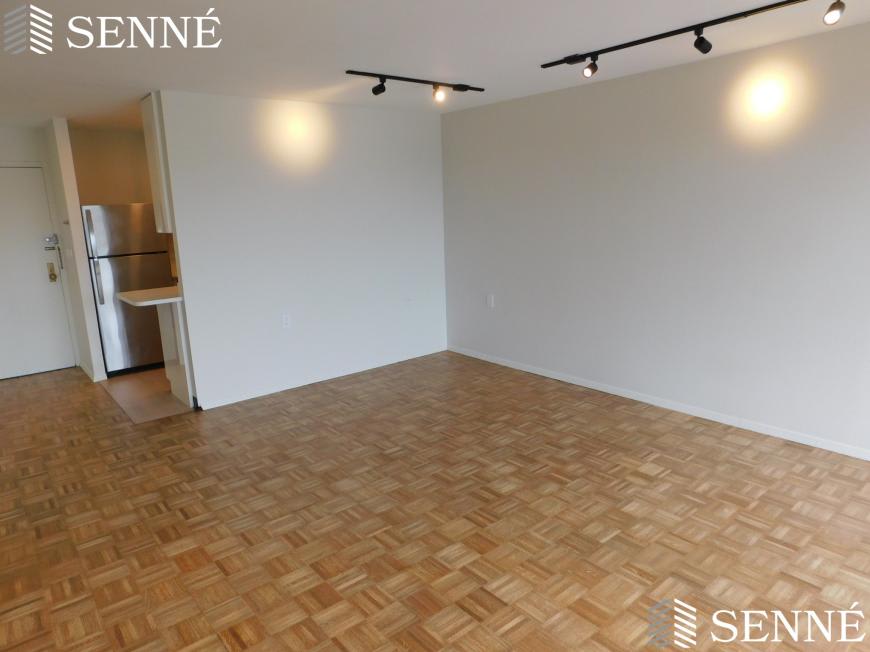 1105 Massachusetts Ave – photo 5