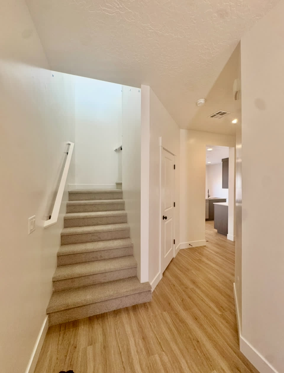 5715 South Weehawken Lane – photo 4