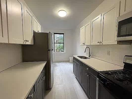 1200 Woodycrest Ave Apt 2G – photo 2