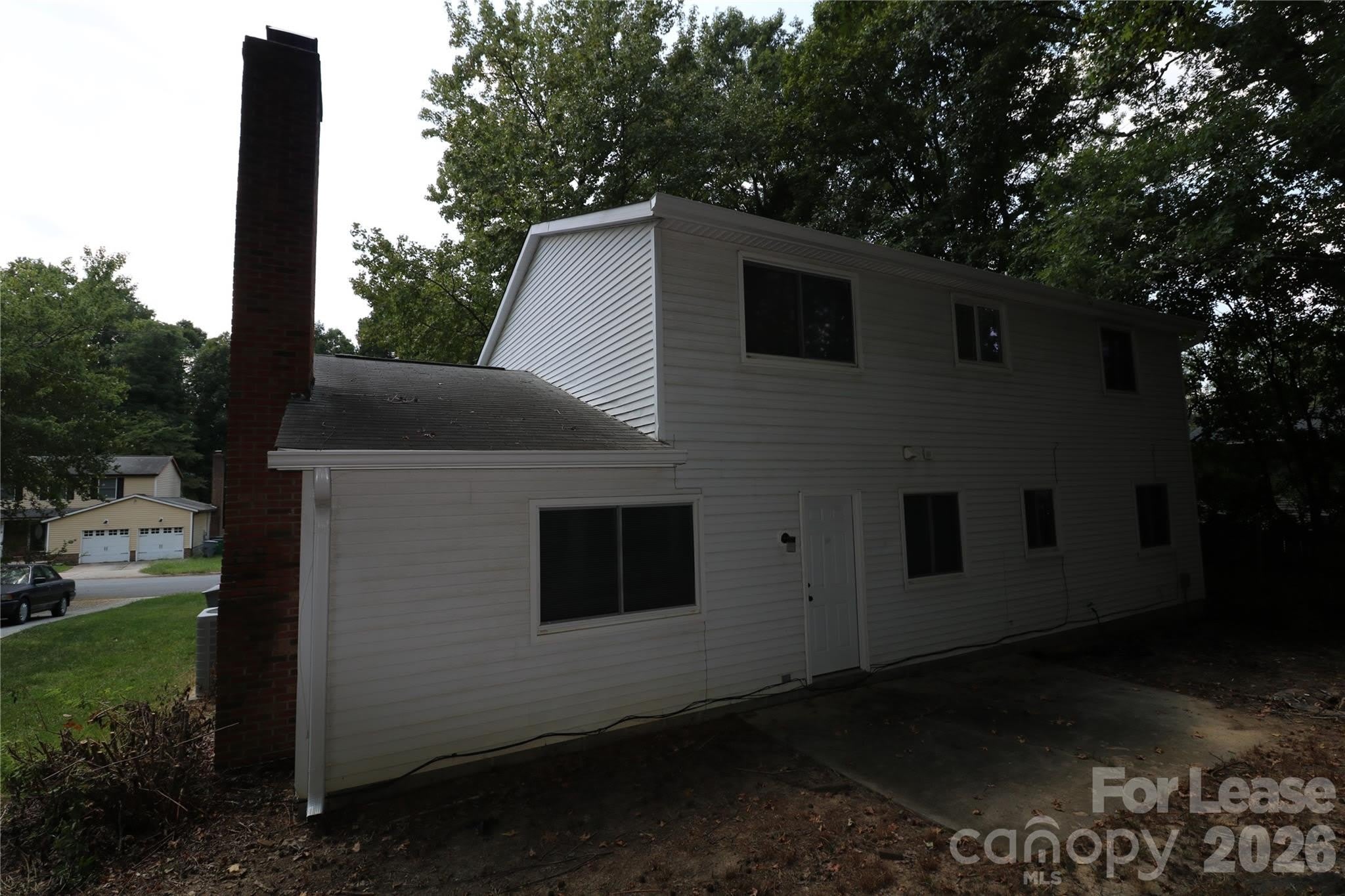 9211 Nash Avenue – photo 5