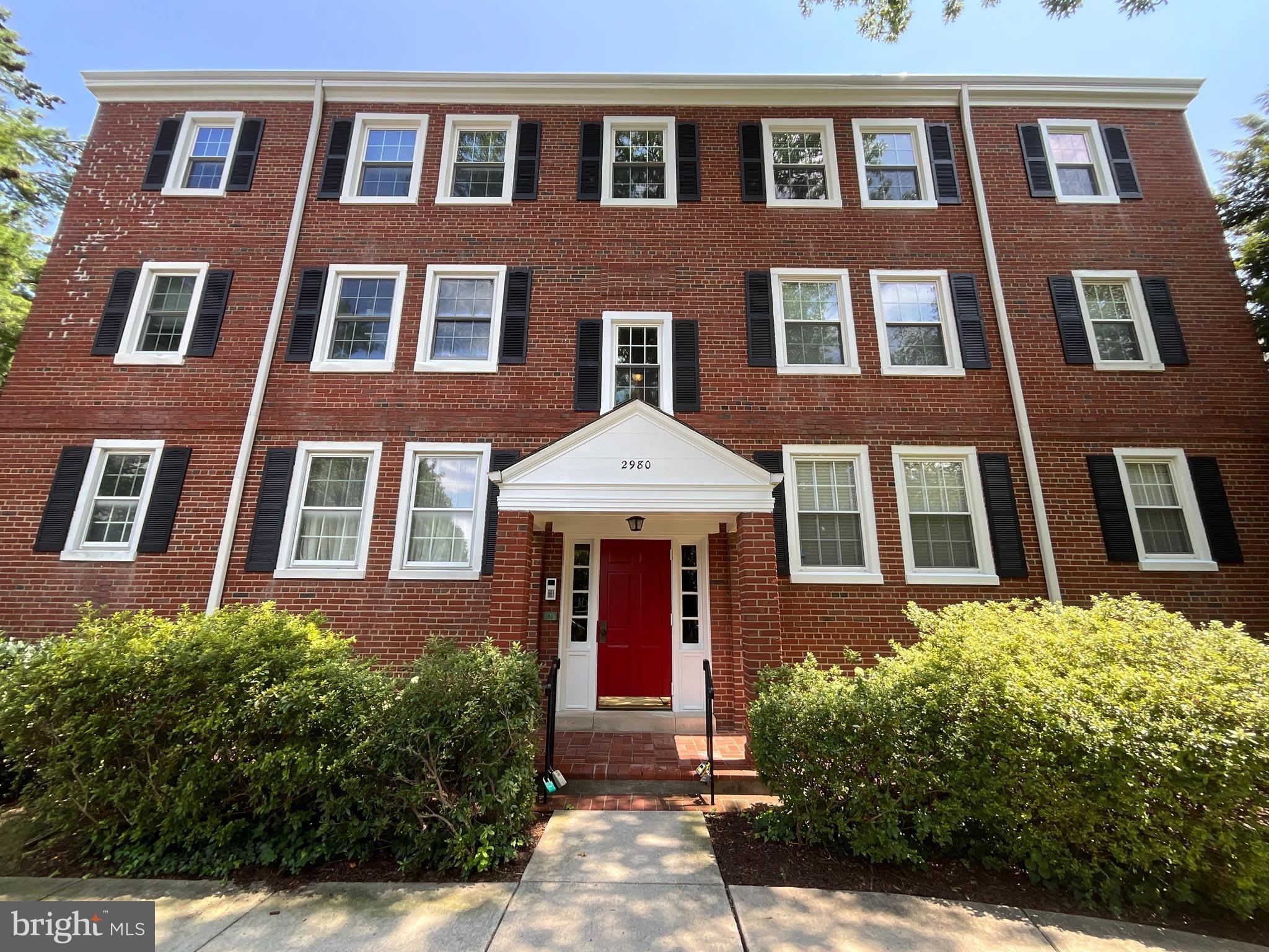 2980 S COLUMBUS Street – photo 3