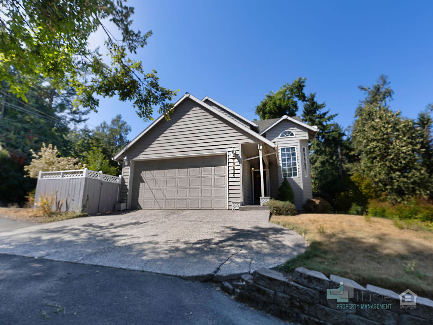 West Linn Single Family 3 Bd 2 5 Bth W Basement Bonus Room – photo 2