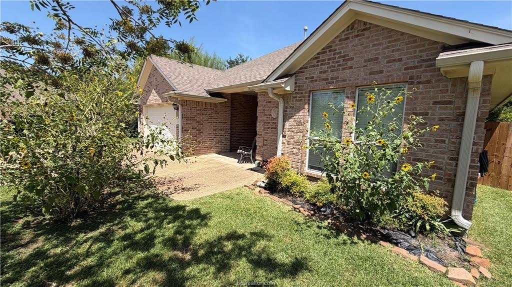 1102 Crested Point Court – photo 3