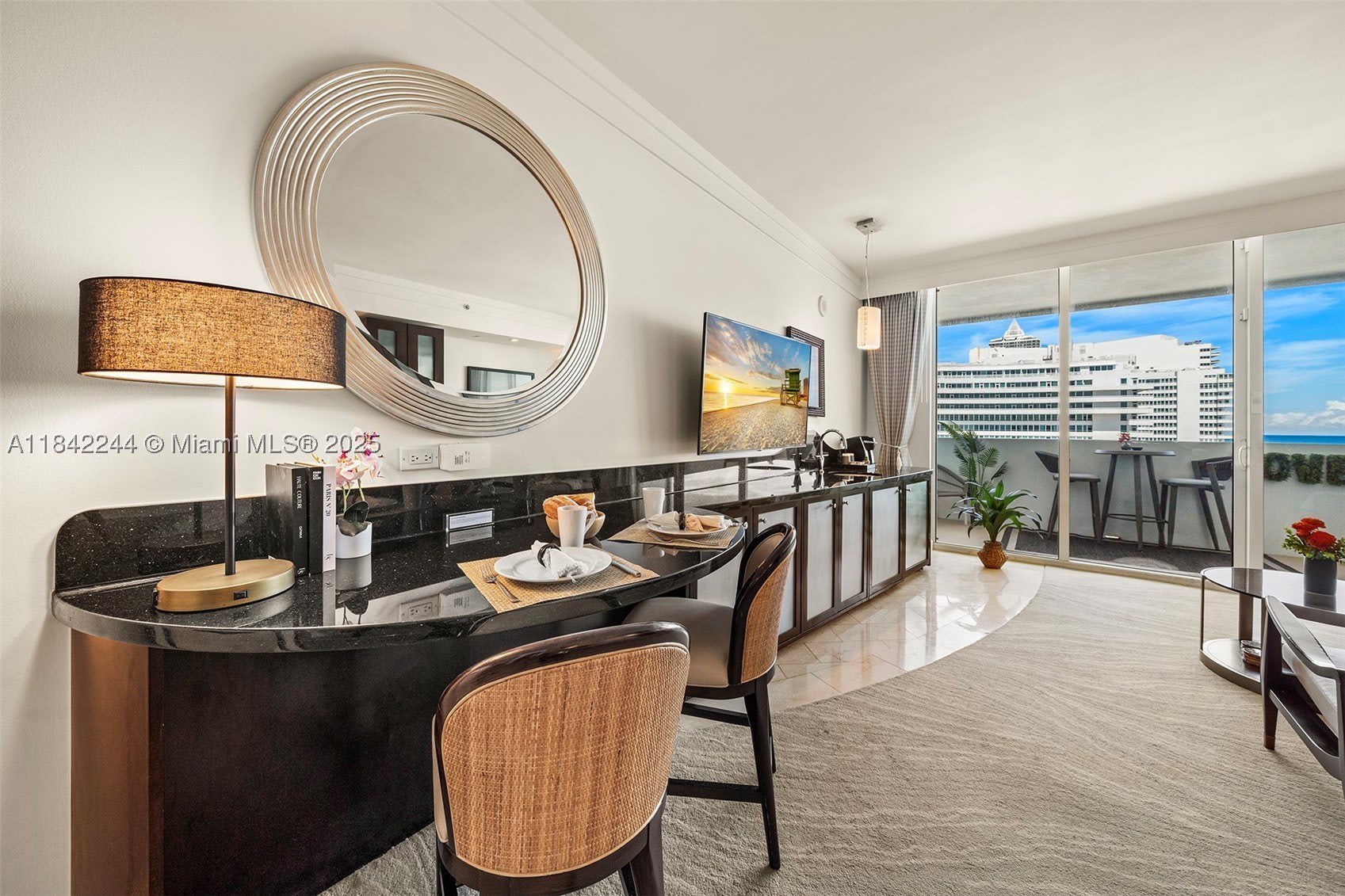 4391 Collins Ave – photo 3