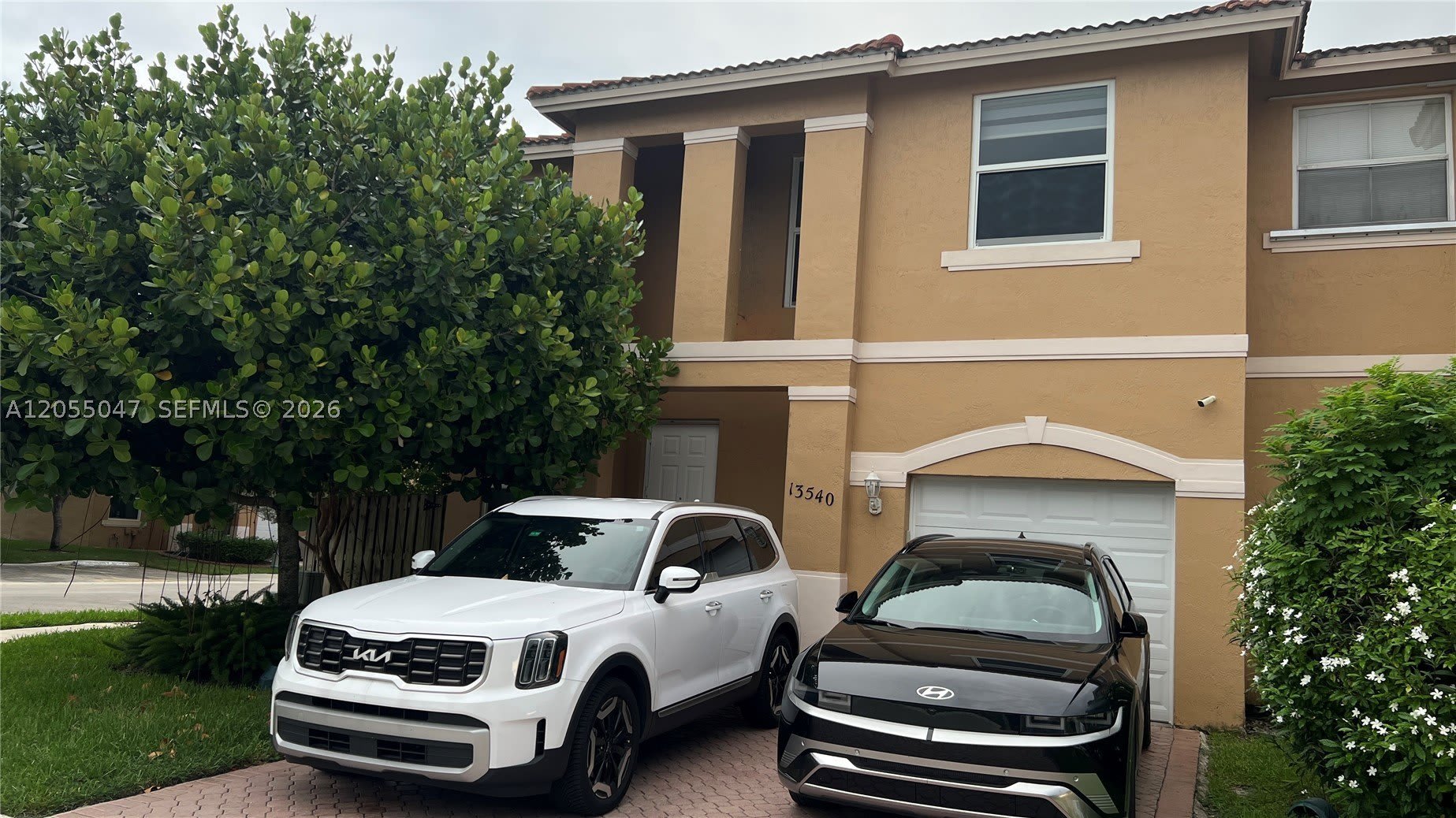 13540 NW 7th Ct – photo 1