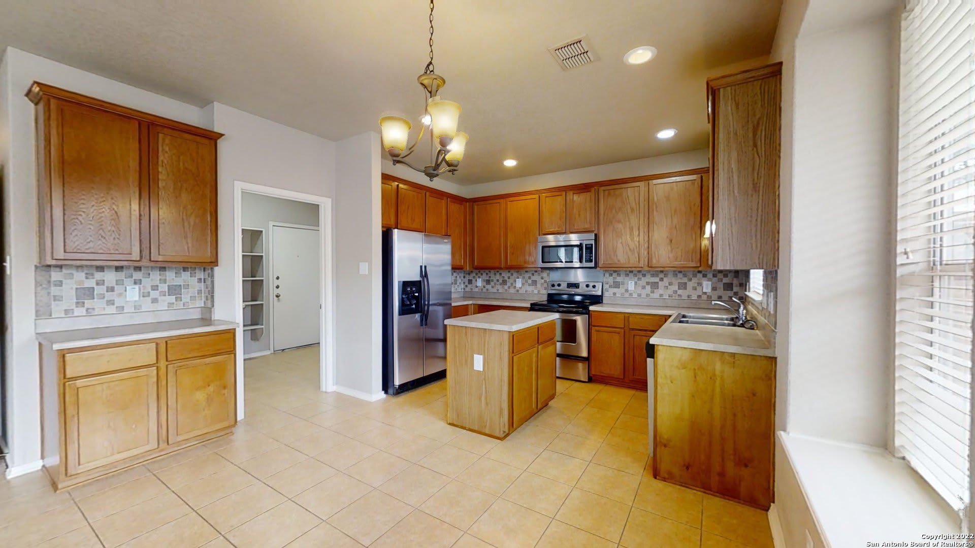 12230 Medina Mill – photo 4
