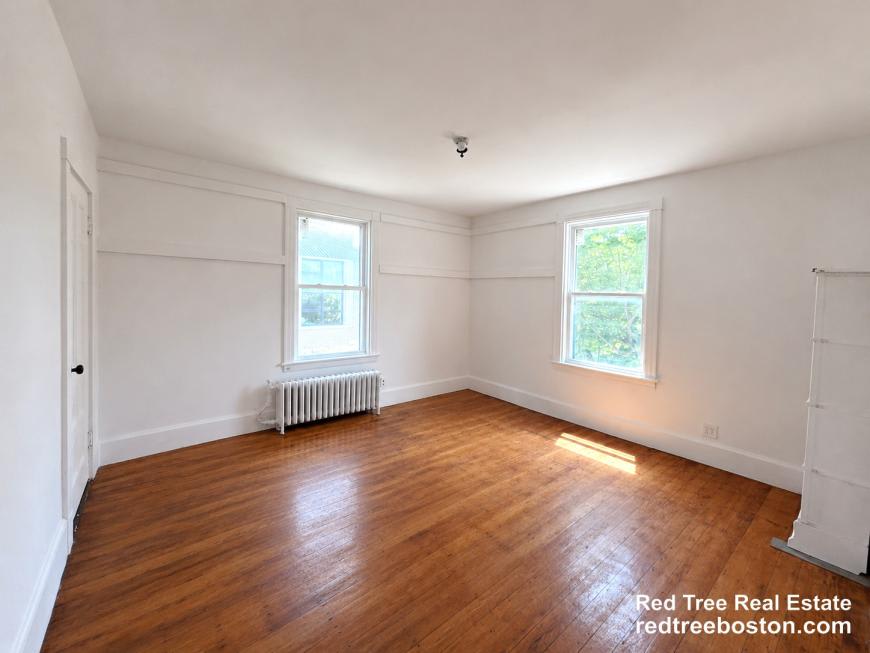 45 North Beacon St – photo 3
