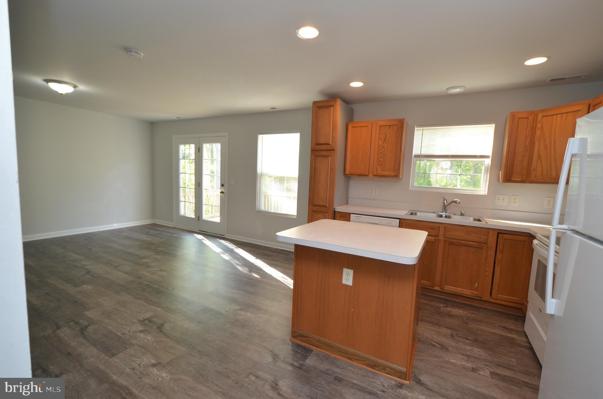 1161 GWYNNE Avenue – photo 2