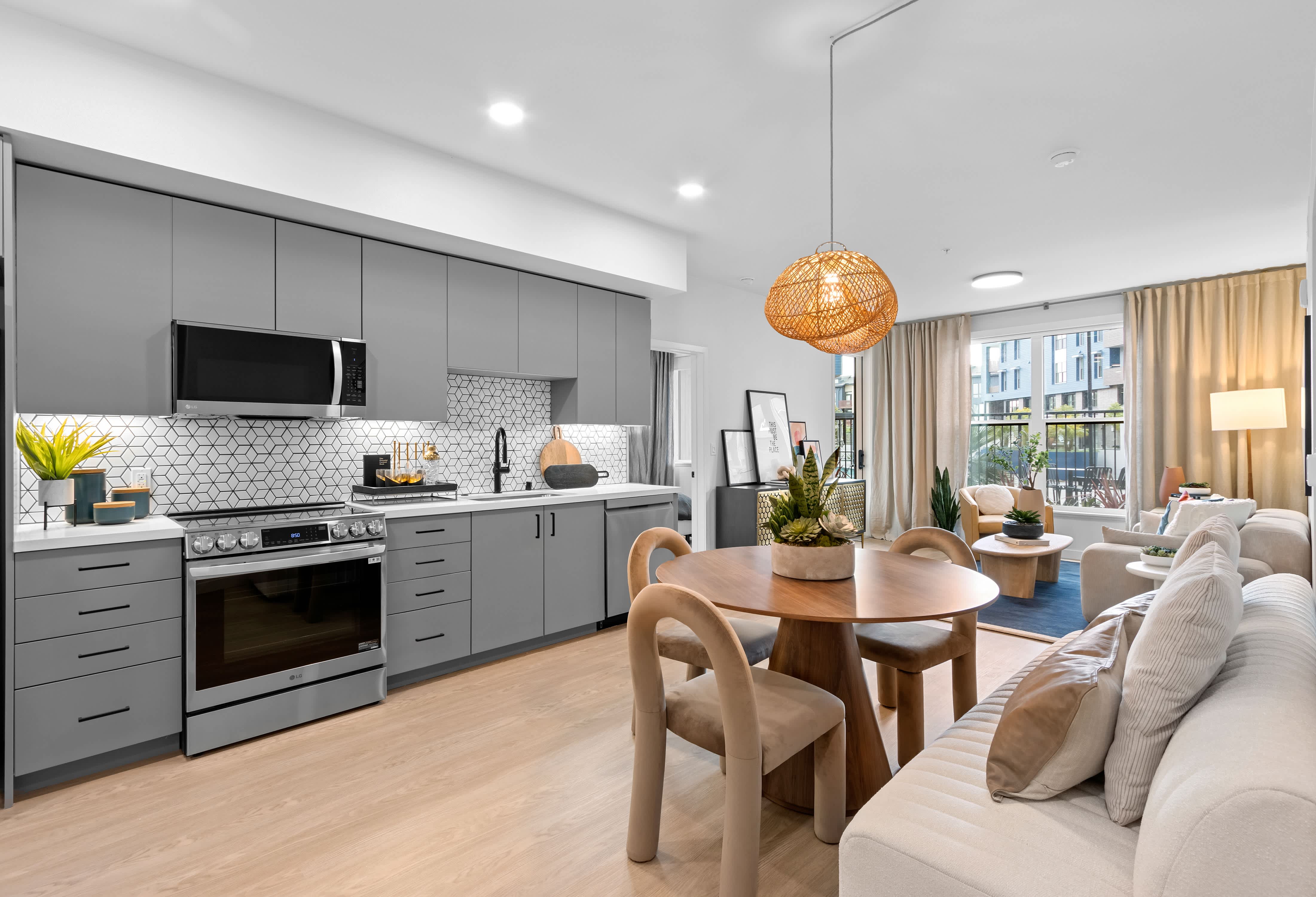 Sevens Luxury Apartment – photo 2