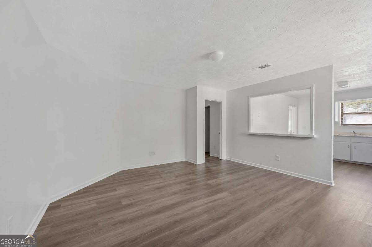 233 Tanglewood DR B – photo 4