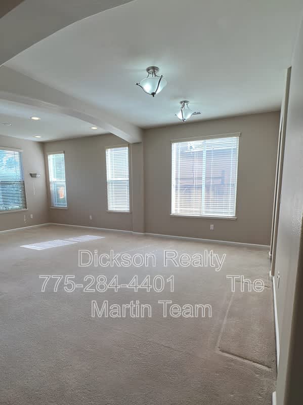 6242 Ten Mile Court – photo 3