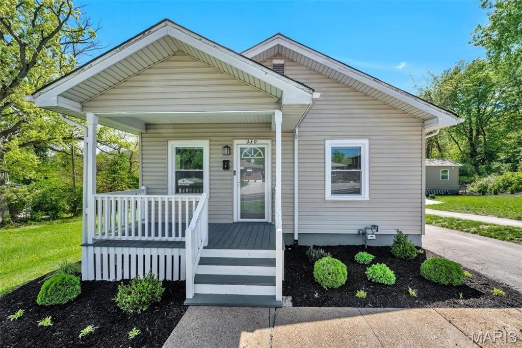 330 Chambers Road – photo 2