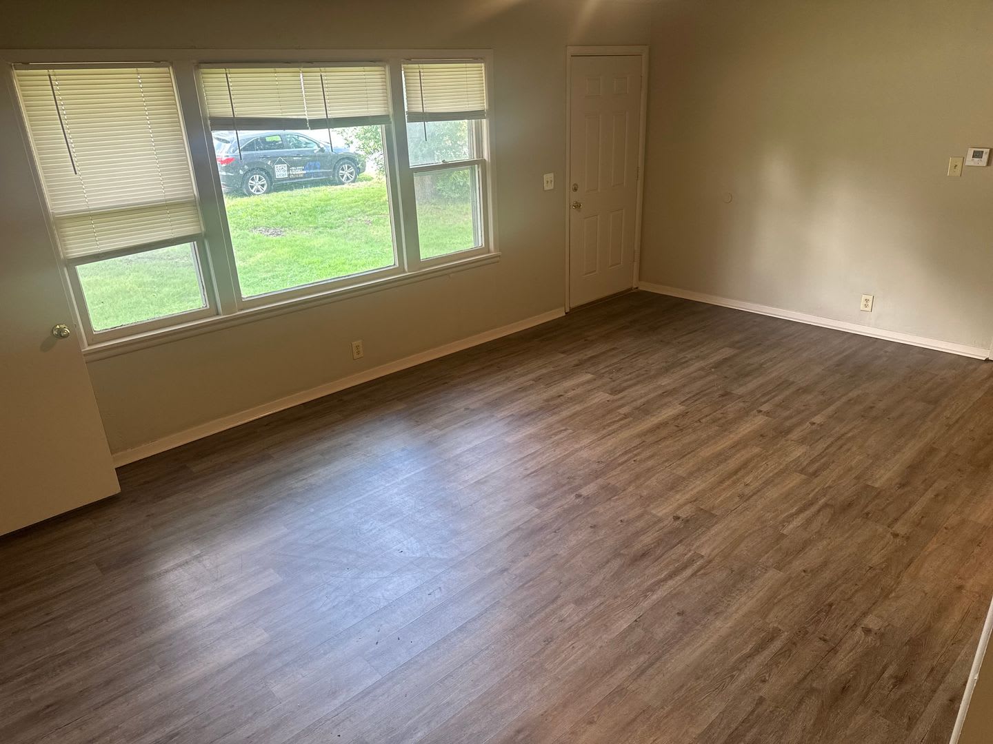 Available Now 3 Bed 2 Bath Springdale Home With Split Floorplan And Large Fenced In Backyard – photo 4