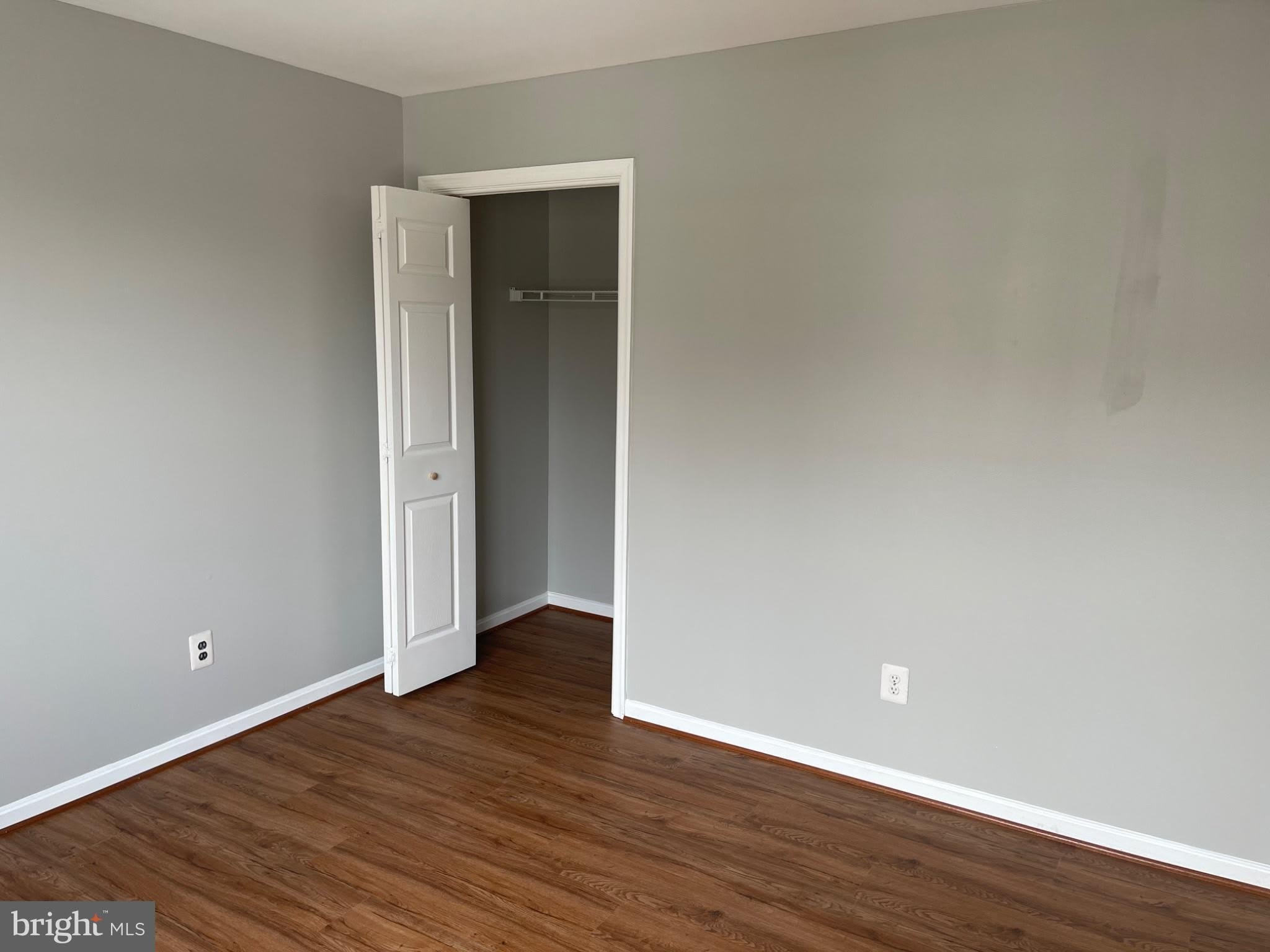 6 MARKETREE Court – photo 5