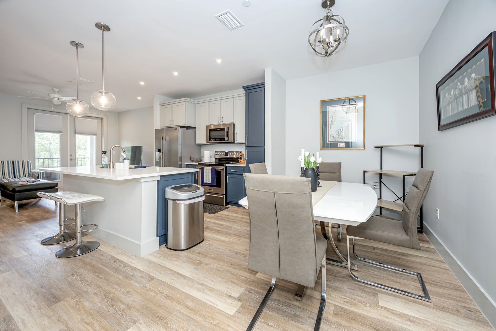 Fully Furnished Condo Near Downtown Ocean Springs – photo 3