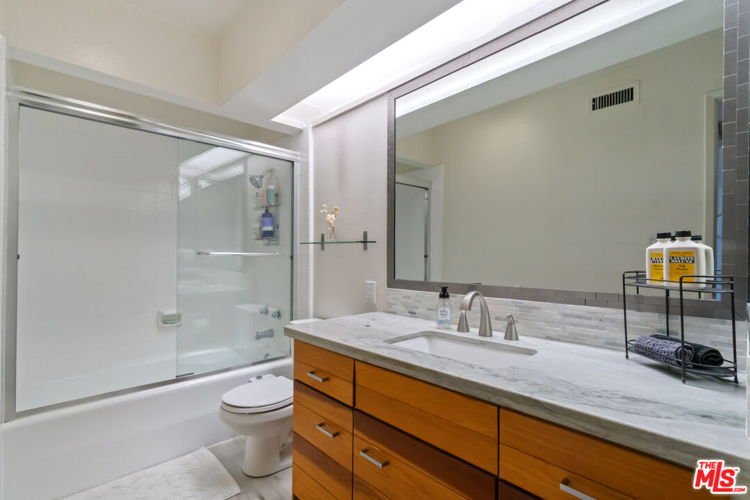 6209 Pacific Avenue – photo 3