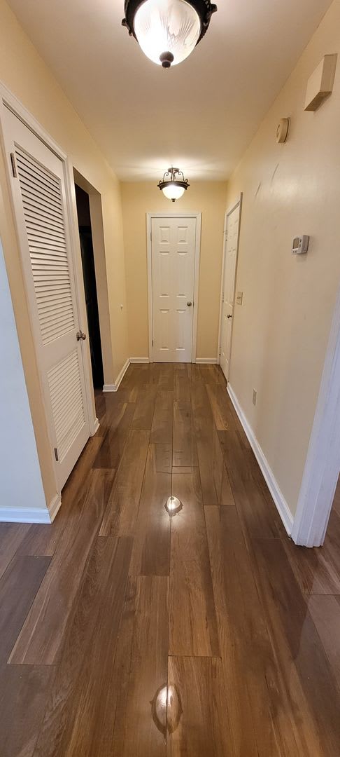 Venetian Villa 2 Bedroom 2 Bath 2 Car Garage w/Waterview! – photo 4