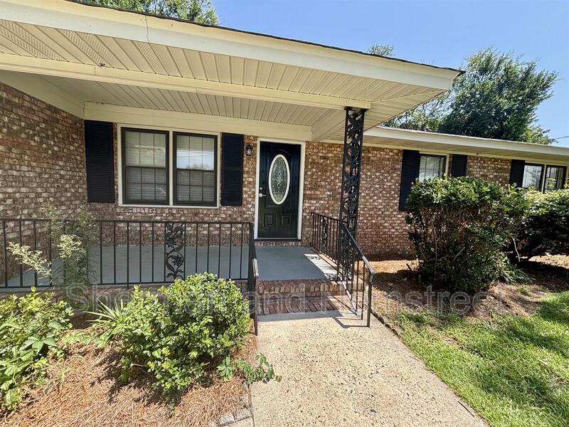 216 Weldon Road – photo 2