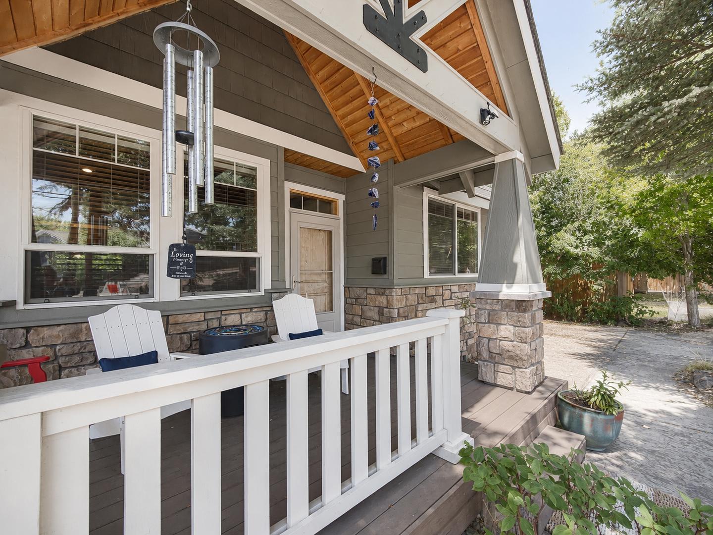 Live The Ultimate Westside Bend Lifestyle – photo 2