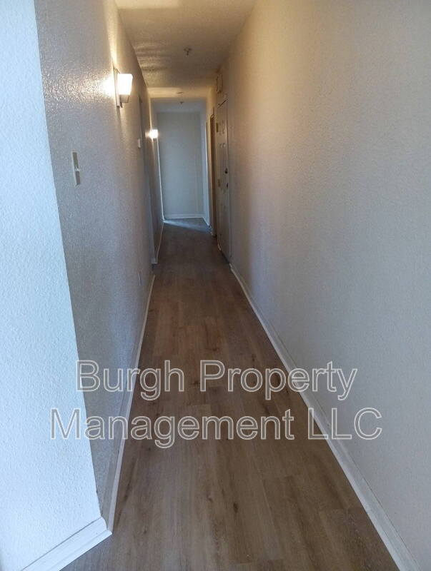 116 W 8th Ave – photo 3
