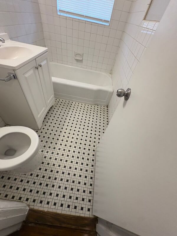 598 Orchard Ave – photo 2