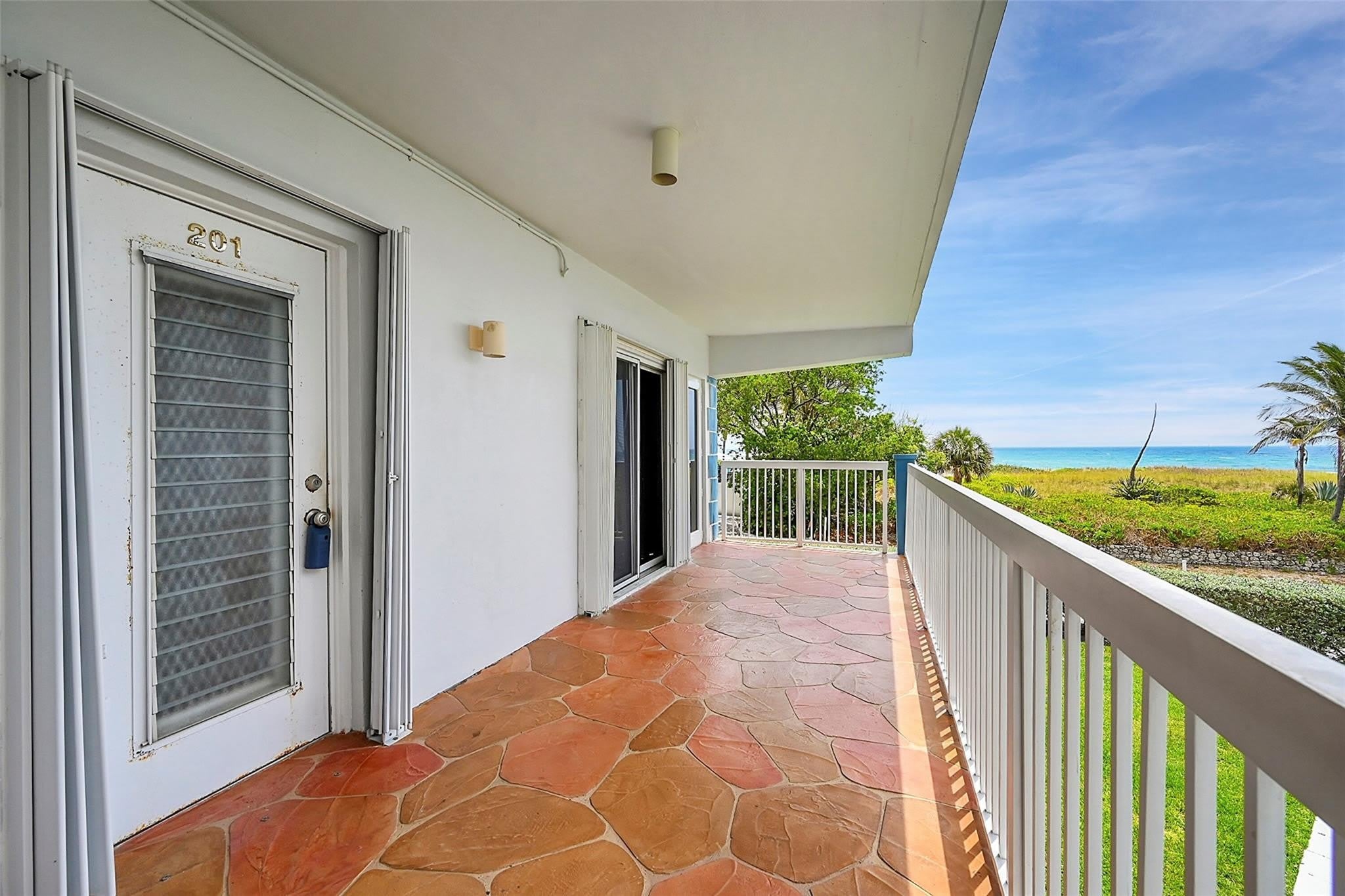 1300 N OCEAN Boulevard – photo 3