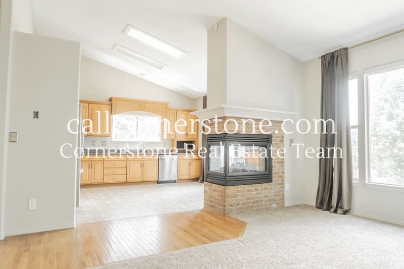4640 Kashmire Drive – photo 4