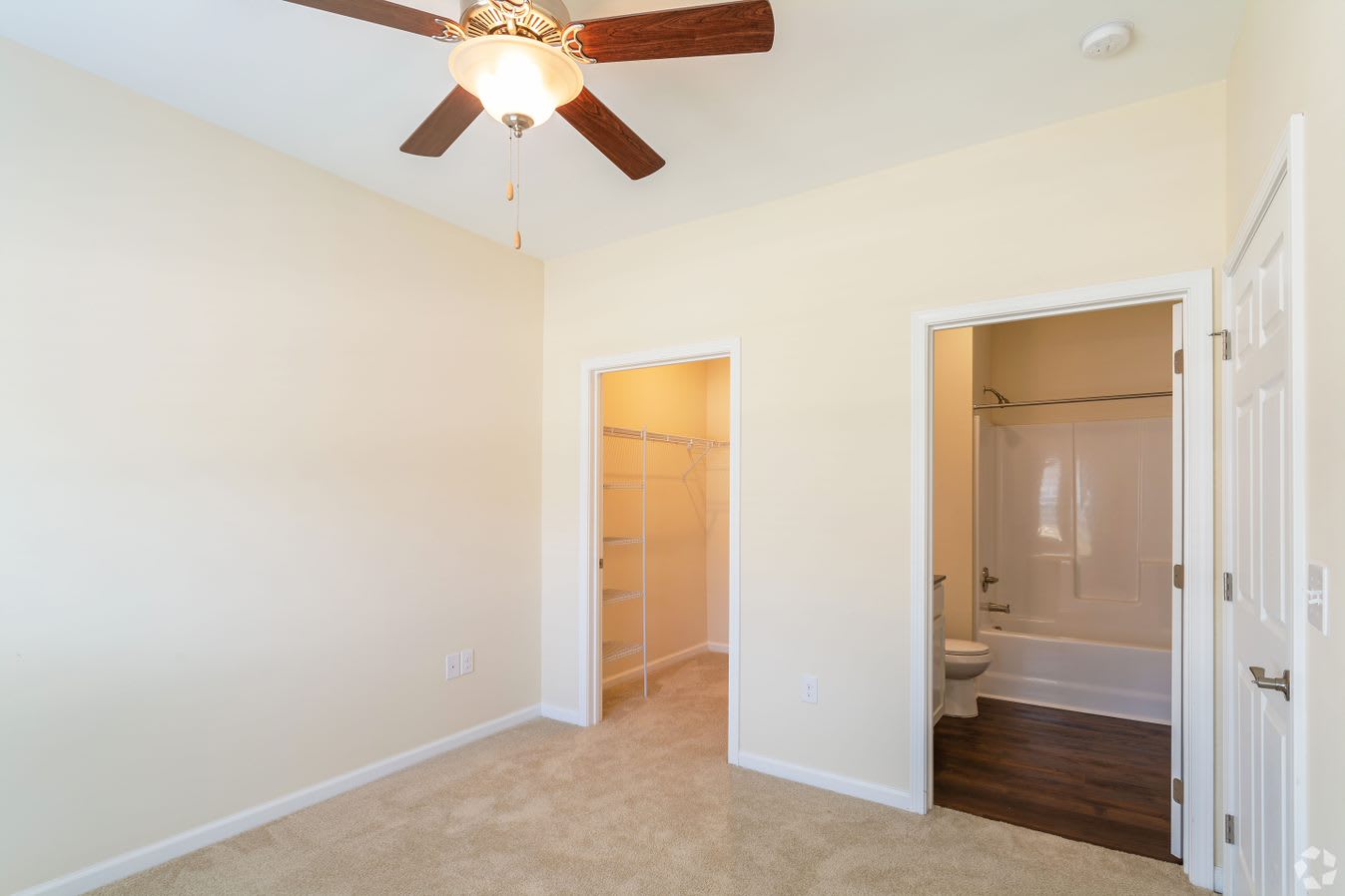 River Oaks Village – photo 5