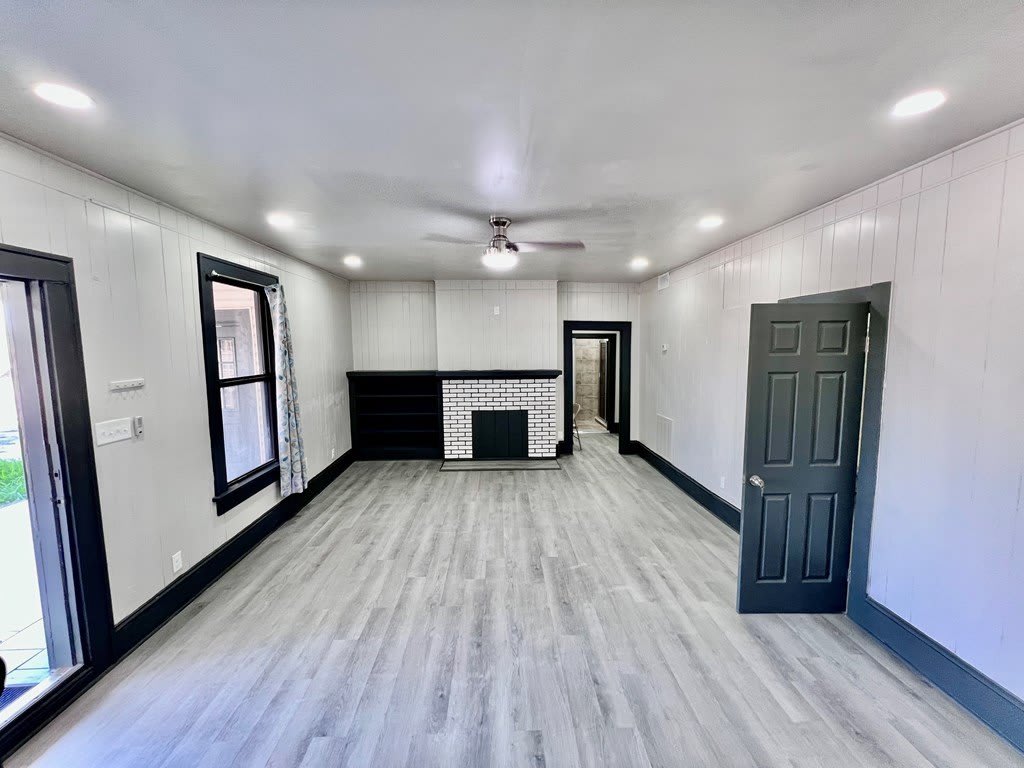 959 Avenue A. – photo 2