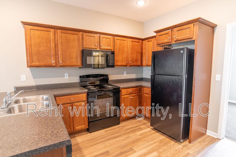 2200 Del Carmel Way – photo 4
