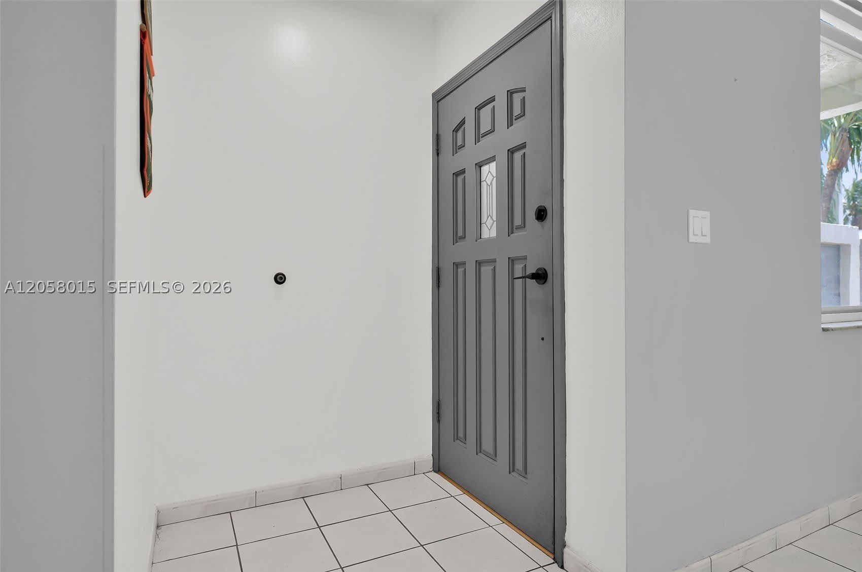 9177 Fontainebleau Blvd – photo 2