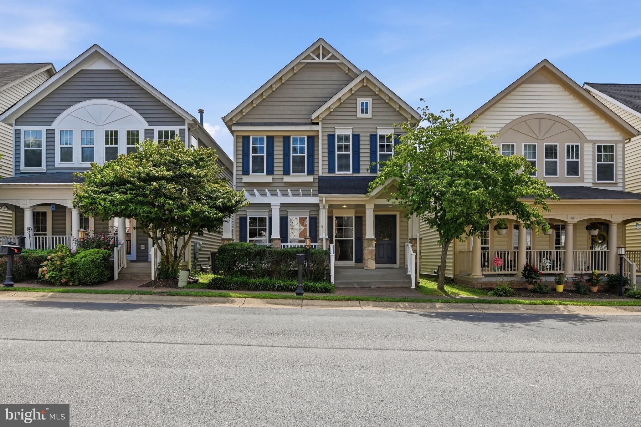 9135 STONEGARDEN Drive – photo 1