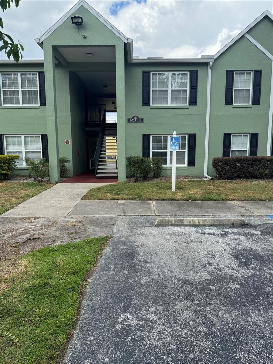 2053 DIXIE BELLE Drive – photo 2