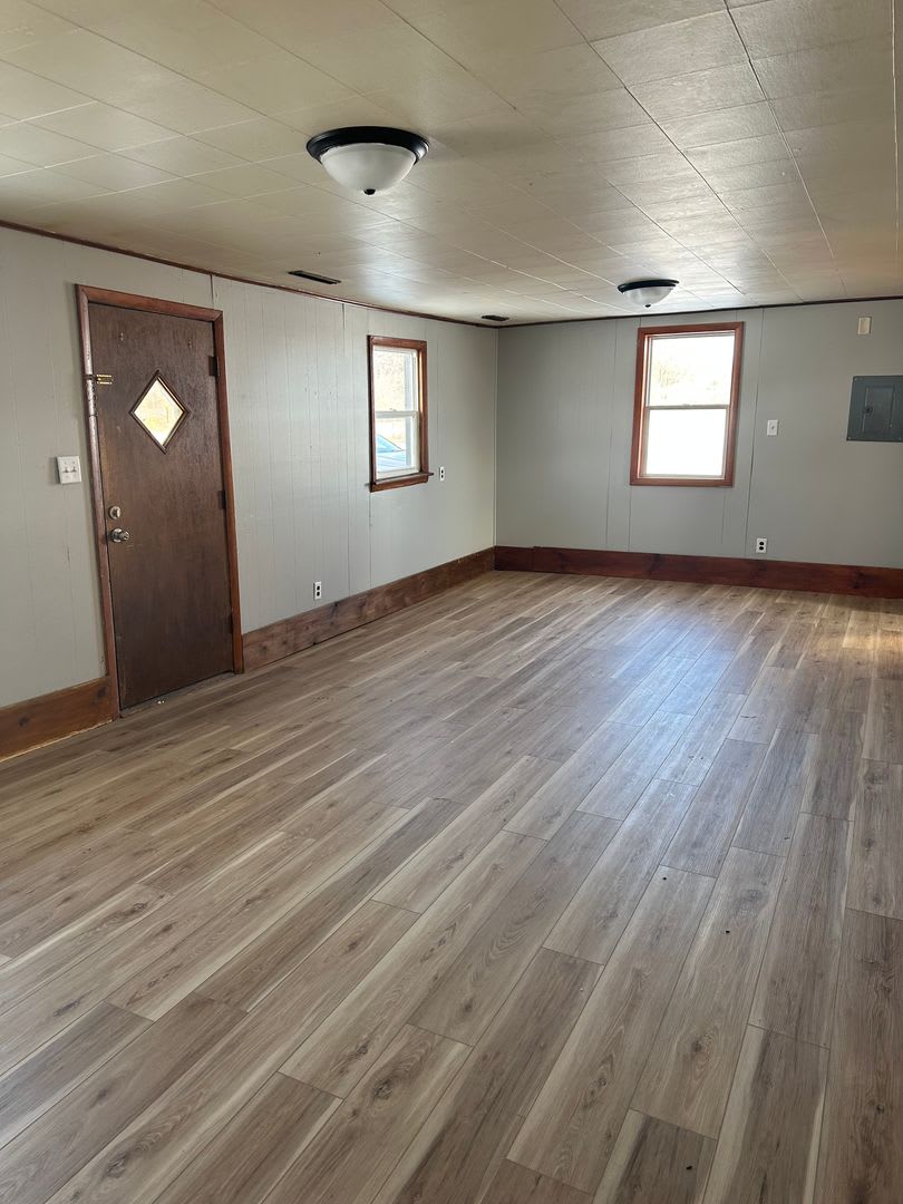 3 bedroom 1 bath home – photo 5